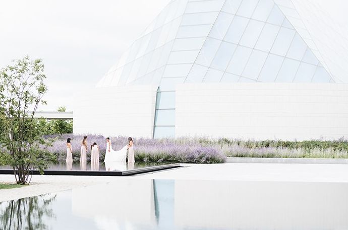 Fotografía de un paisaje de boda tomada con el objetivo Sigma de 85 mm
